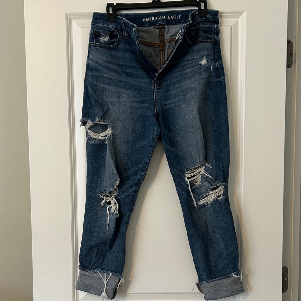 American Eagle curvy super high rise leggings. Distressed Blue Jeans.